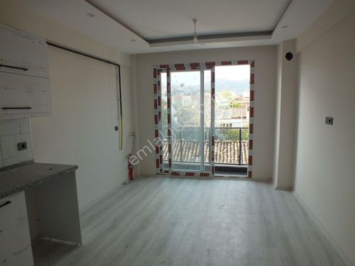  SULTANHİSAR ATÇA MAHALLESİNDE SATILIK DOĞALGAZLI 1+1 DAİRE