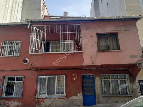 FEVZİ ÇAKMAK MAHALLESİNDE 2+1 DOĞALGAZ SOBALI KİRALIK DAİRE