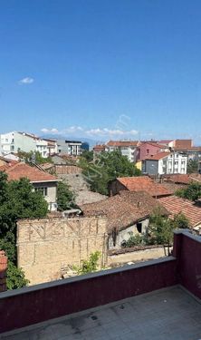 DÖNÜŞÜM EMLAKTAN HARMANLAR MAHALLESİNDE KİRALIK 1+1 DAİRE