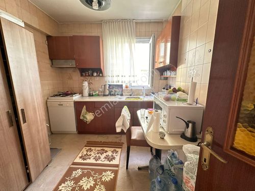  ŞENESENEVLER DE MİNİBÜS CADDESİ NE ÇOK YAKIN ARA KATTA 3+1 DAİRE