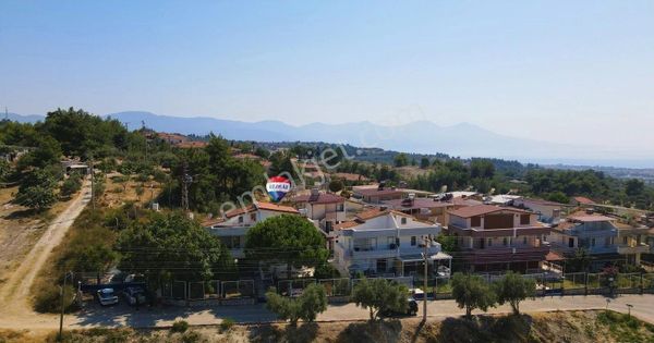 Kuşadası Bilgikent Sitesinde Satılık Yazlık