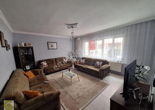 KIRMIZITOPRAK MAHALLESİNDE SATILIK 3+1 DAİRE