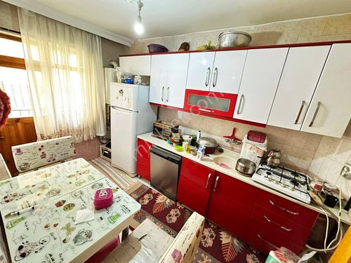  BADEMLİKDE CADDE KENARI NECİP FAZİL OKULUNUN YAKINI FIRSAT DAİRE