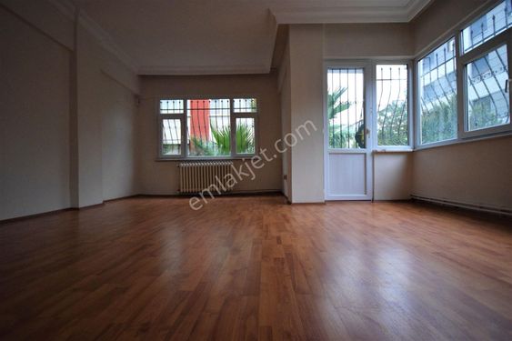  Gold House dan Kiralık Bahçeli Nizamda 2+1 Ara Kat Daire