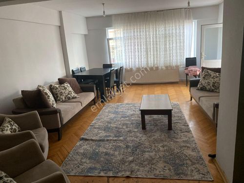 merkezde eşyalı 2+1 kiralık daire