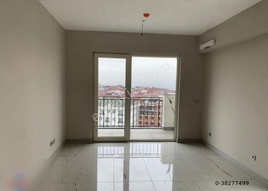 SANCAKTEPE SİNPAŞ METROLIFE SİTESİNDE 1+1 SATILIK DAİRE