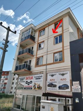 Karabük 100.yıl mahallesinde ara kat eşyalı 1+1 daire satılıktır 