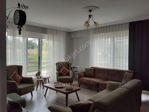 SAKARYA KORUCUK SAHİBİNDEN 3+1 SATILIK DAİRE