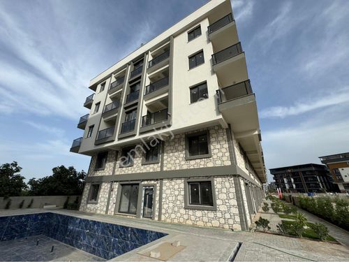 Bakırçay Üniversitesi Yakını 2+1 Çatı Dubleksi Satılık Daire