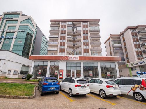 Remax Area dan Satılık İzmir Yolunda Ön Cephe 3+1 Ofis & Konut