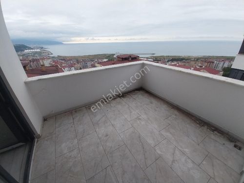 Site içersinde Deniz manzaralı 3+1 Daire 