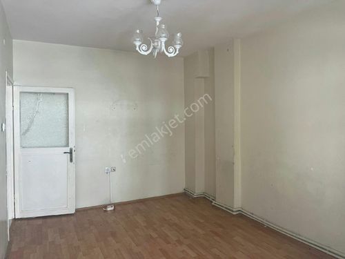 ESENLER KAZIM KARABEKİR MAHALLESİNDE SATILIK DAİRE 