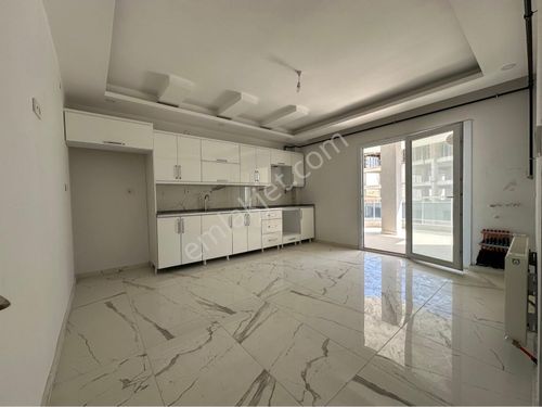 AKKUŞ EMLAK’TAN MERKEZİ KONUMDA SATILIK 3+1 DAİRE