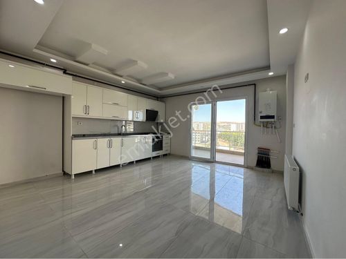 AKKUŞ EMLAK’TAN MERKEZİ KONUMDA SATILIK 3+1 DAİRE