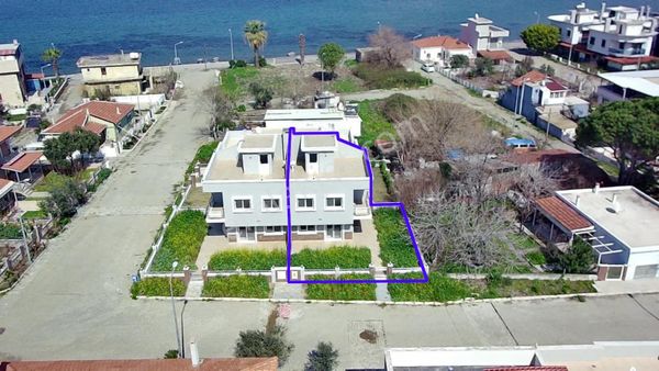  YENİFOÇA GENCELLİ'DE DENİZE 20MT. 3+1 SIFIR TERASLI DUBLEKS