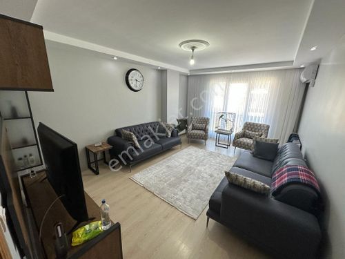  FAMİLY 1. GAYRİMENKUL DEN MAHMUTBEY CADDESİNDE 2+1 6 YILLIK SATILIK DAİRE