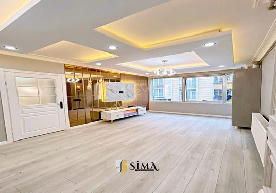  MEHTERÇEŞME ANA CADDE ÜZERİ METROBÜSE ÇOK YAKIN SATILIK LÜX DAİRE!