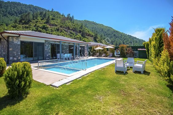 Fethiye Kayaköyde 2 Adet Müstakil Havuzlu Villa