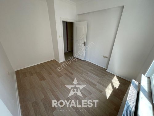  ROYALEST TEN MEMUR ŞARTLI ARA KAT PARK CEPHELİ 2+1 DAİRE