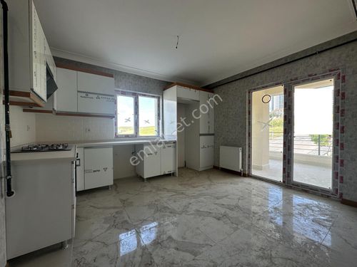  KUZEY EMLAK'TAN ASANSÖRLÜ FULL YAPILI 3+1 ORTA KAT DAİRE