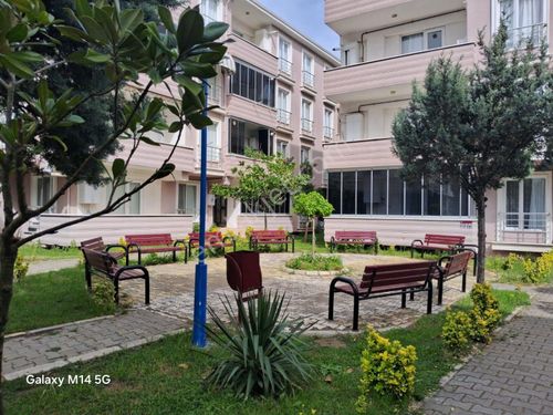 Karasuda muhteşem havuzlu sitede ful eşyalı deniz gören önü açık kılimalı daire