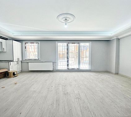  ESENYURT BALIKYOLU MAHALLESİ  SATILIK DAİRE 