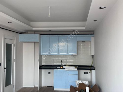  BEYLİKDÜZÜ YAKUPLU MH SIFIR 2+1 OTOPARKLI DAİRE