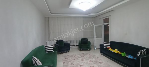 HAK EMLAKTAN ADIYAMAN YUNUS EMRE MAHALLESİ SATILIK 4+1 DAİRE 