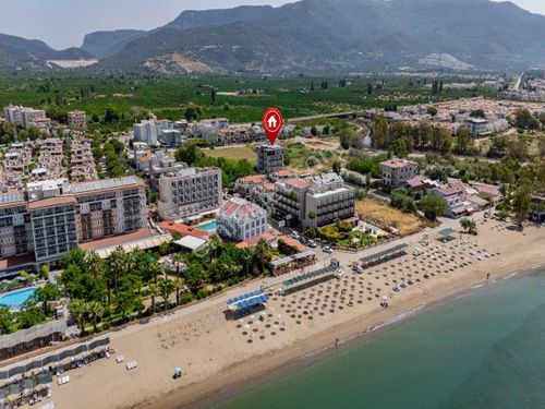 Gümüldür'de Denize 50m Mesafede Özel Plajlı Satılık Apart Otel 