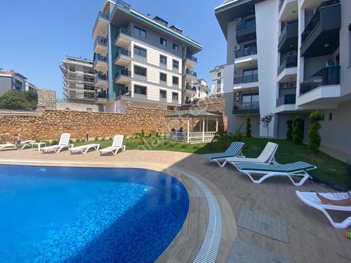 Alanya Oba'da Lüks Eşyalı Satılık Daire