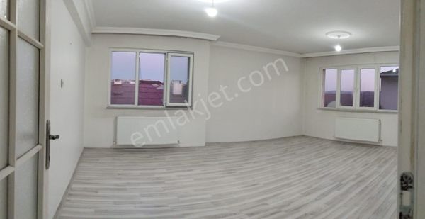 Emin Şarkışla emlak ofisinden Sivas merkezde 3+1 kiralık daire