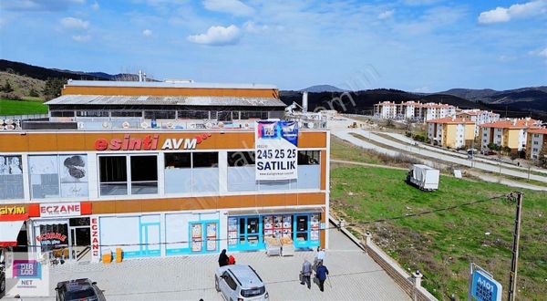 GÜRSU TOKILERDE SATILIK DÜKKAN ESİNTİ AVM DE 65 M2