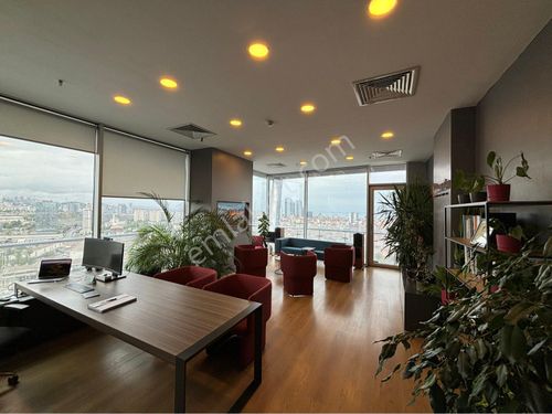  MAK YAPI'DAN KARTALKULE'DE PANORAMİK MANZARALI A+ OFİS