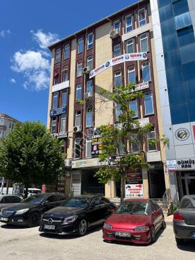 Çerkezköy meydanda harika konumda4.katta 80 metre satılık ofis