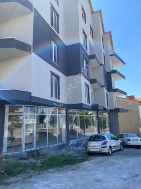 MOYMUL ANA CADDE ÜSTÜ 140 m2 SATILIK LÜKS DAİRE