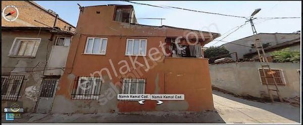  Alibeyköy Karadolap'ta Çok Uygun Fiyatlı Köşe Başı Satılık Bina.