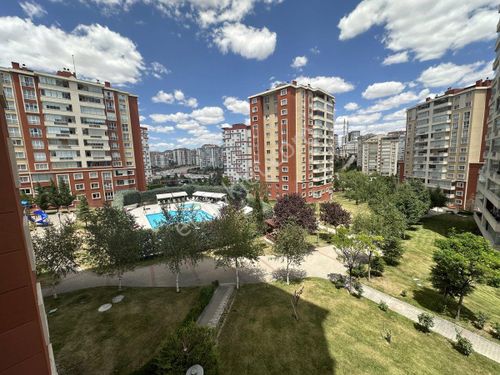 Batıkent Akkent 3 sitesi satılık daire