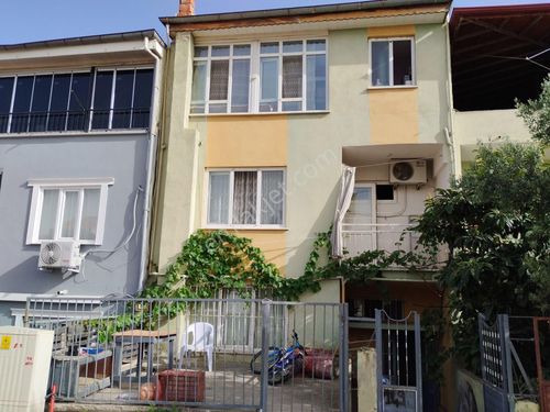 Denizli/bahçeli Evler Mah.itfaiye Yukarısı Bahçelievle Cad.anayolda 3.adet Ayrı Tapulu Daire