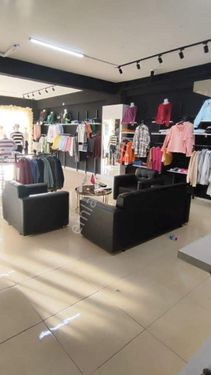 emlakyap tan yazır mah de devren satılık düzenli kurulu butik