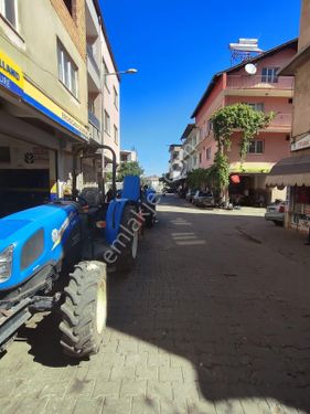 EMİR EMLAK'TAN SATILIK KARACASU MERKEZDE SATILIK DÜKKAN