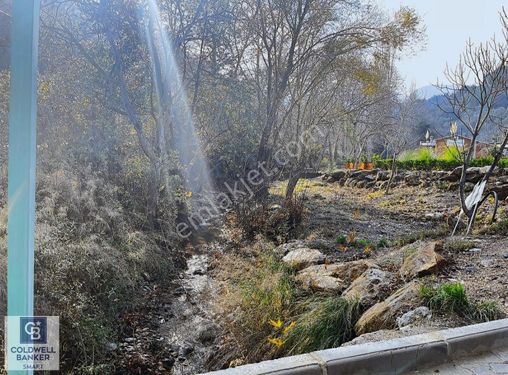 Narlıdere merkeze 1 km 26 dönüm arazi