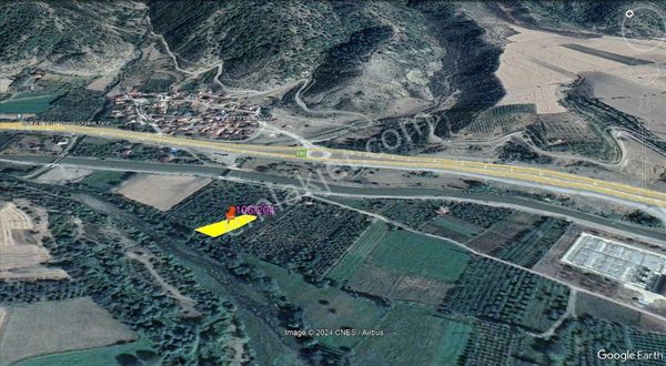 Amasya Taşova Ilıca Köyü’nde Satılık 1412 M2 Tarla