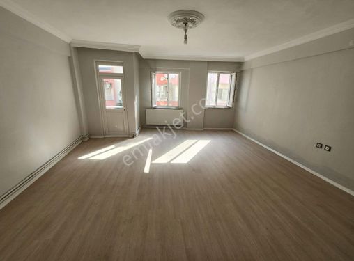 3+1 2.Kat 140m2 Çift WC'li Çift Balkonlu Kiralık Dairemiz