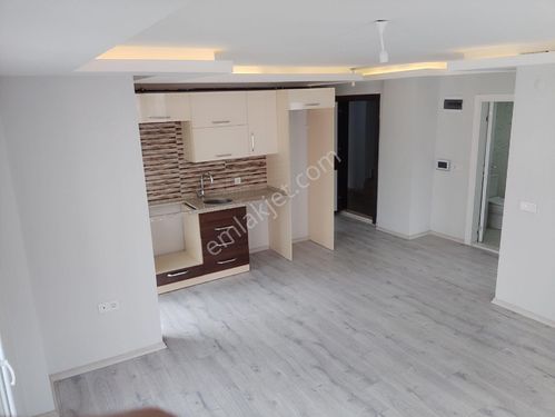 SALTOĞLUNDAN NAMAZGAHDA  SIFIIR DAİRE (ASANSÖR - OTOPARK MECLVCUT)