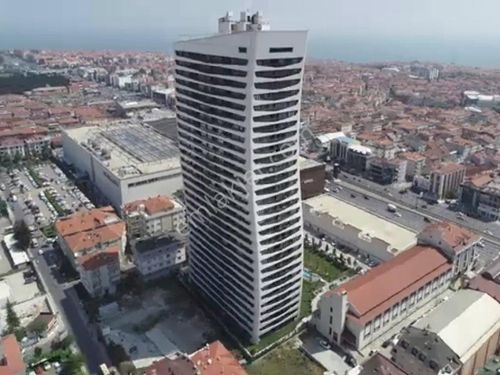 AVCILAR ALLURE TOWER RESİDENCE DA HARİKA GÖL VE DENİZ MANZARALI YÜKSEK KAT 2+1 DAİRE