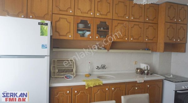 BAYRAKLI GÜMÜŞPALADA KOPLE 5 KATLI BİNA 3+1 BAKIMLI DAİRE