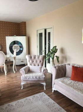 Kuzey Ankara 8. etapta eşyalı 4+1 kiralık daire