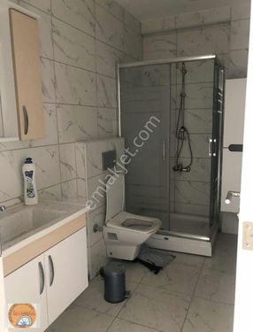 BAKIRKÖY SAHİLE YAKIN SATILIK KOMPLE BİNA 4 DAİRE+İŞ YERİ