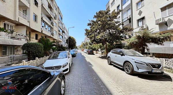 KARŞIYAKA GİRNE BULVARI PARALELİNDE SATILIK 3+1 DAİRE