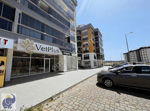 ÇANAKKALE KEPEZ HAMİDİYE MAH. SATILIK BOŞ 220 M2 İŞ YERİ